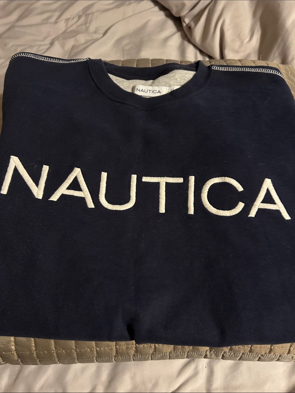 Men’s Nautica sweatshirt, size large